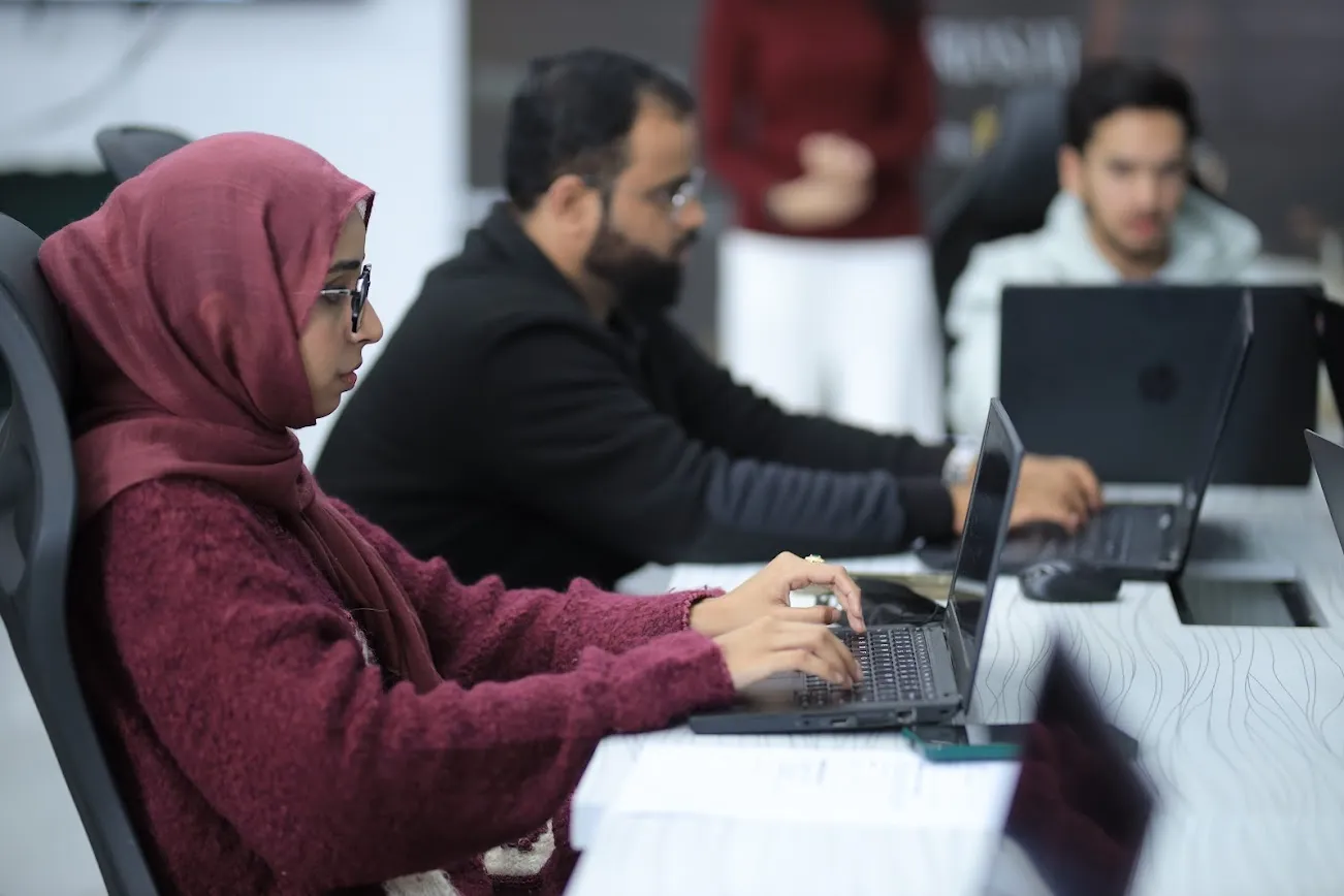 1WYvUjm_uf9hgF-LXANJEk3tbVa_xZrMe=w1447-h868-iv1