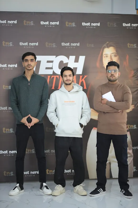 1vK3HgJ75TAR-aae2q5p1o9Vv-IPqNgZg=w1447-h868-iv1